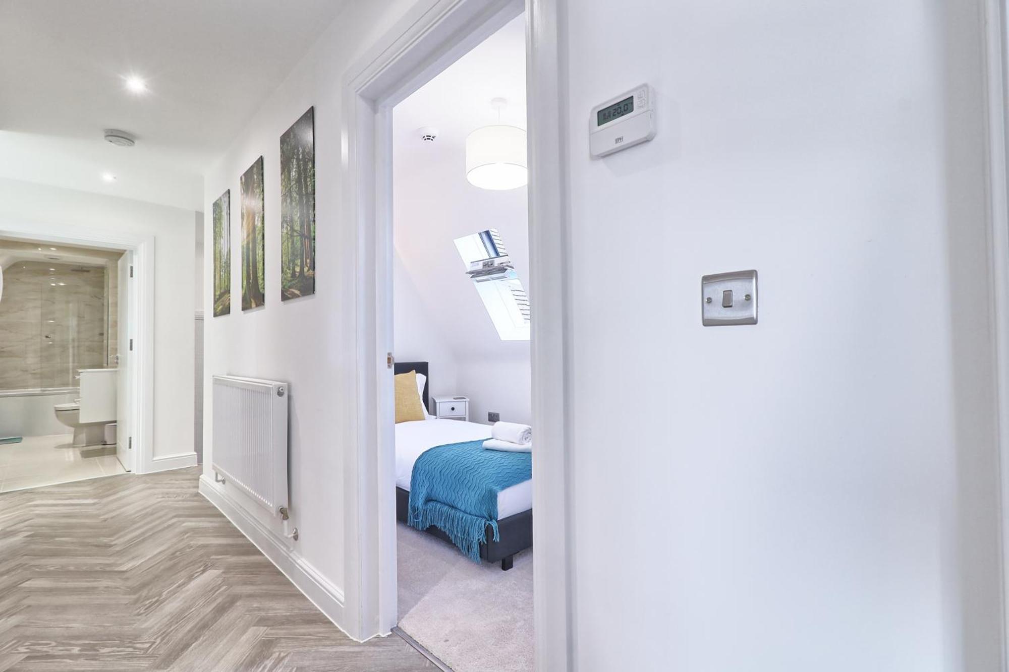 Writtle Massive 4 Bedroom Apartment With Parking In Gorgeous Countryside Location & Short Drive To Chelmsford City Centre Contractors Welcome Εξωτερικό φωτογραφία