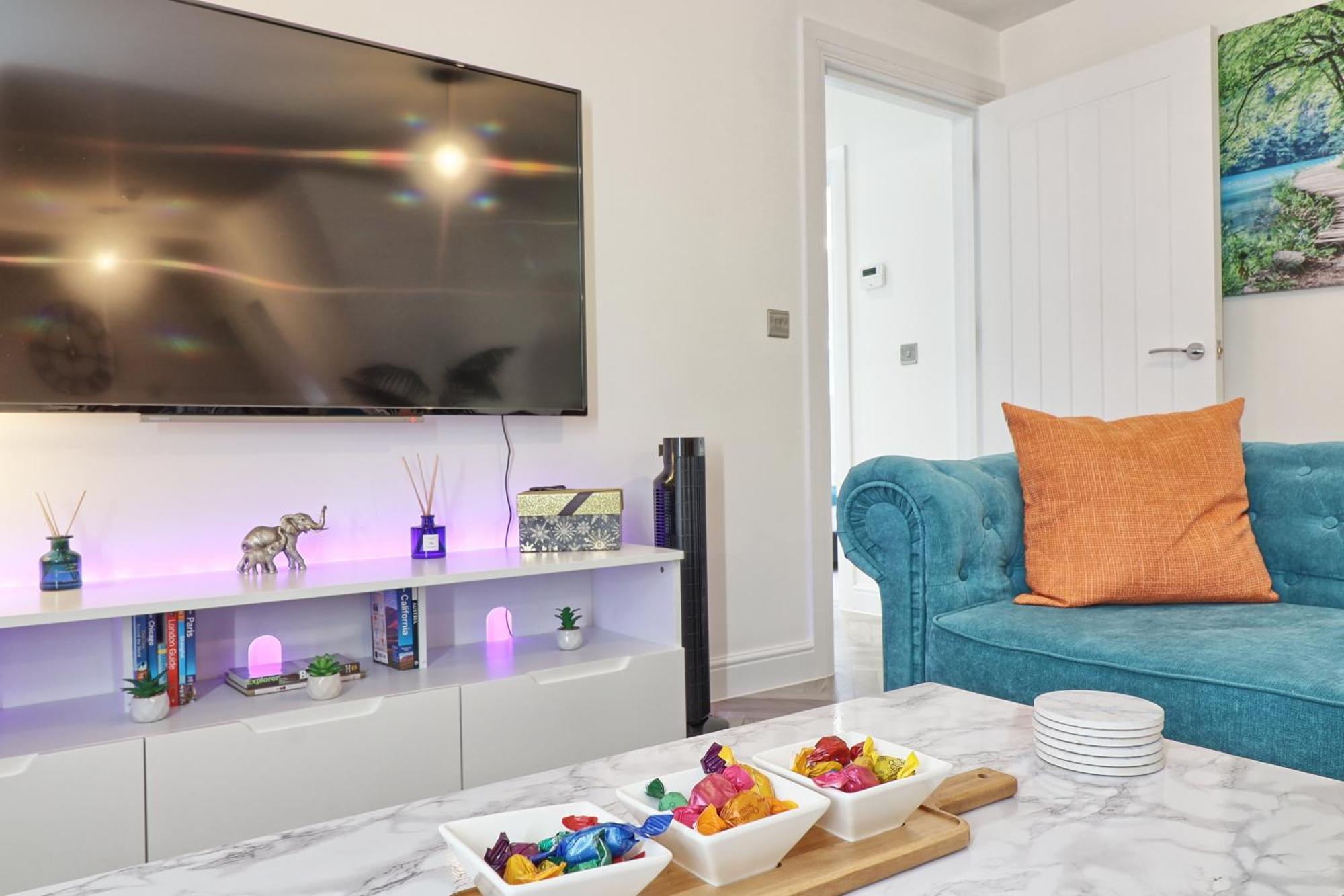 Writtle Massive 4 Bedroom Apartment With Parking In Gorgeous Countryside Location & Short Drive To Chelmsford City Centre Contractors Welcome Εξωτερικό φωτογραφία