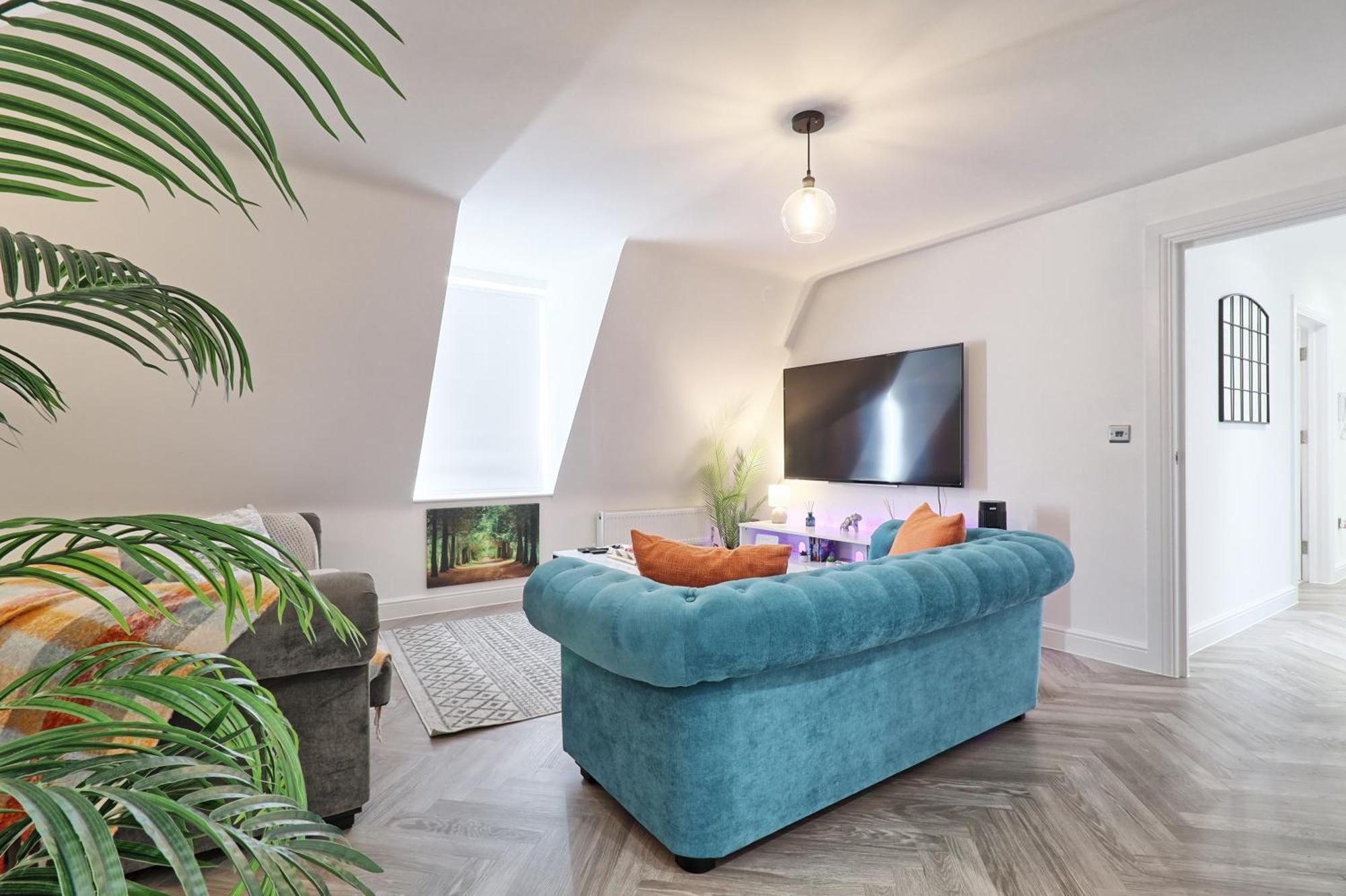 Writtle Massive 4 Bedroom Apartment With Parking In Gorgeous Countryside Location & Short Drive To Chelmsford City Centre Contractors Welcome Εξωτερικό φωτογραφία