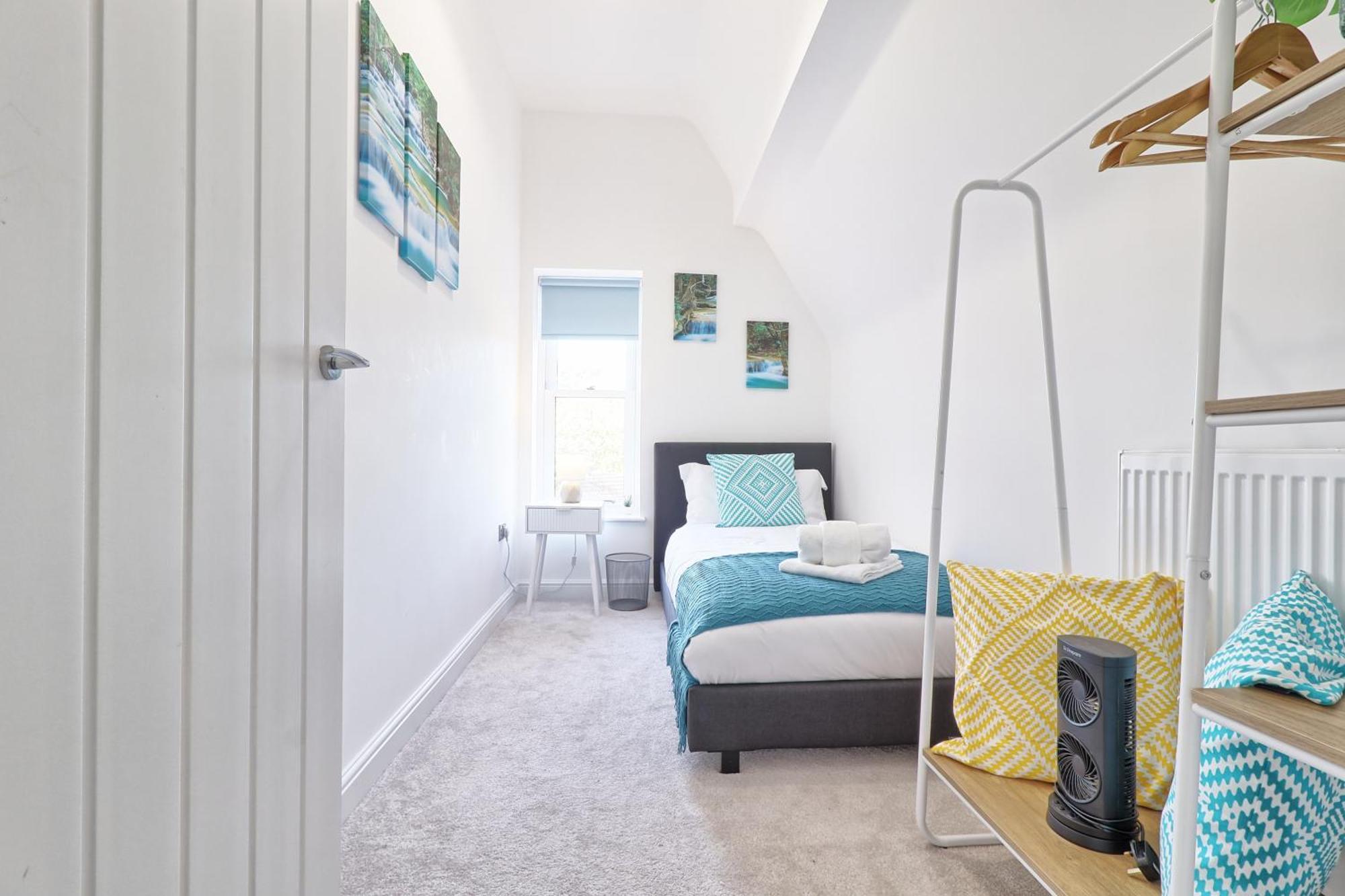 Writtle Massive 4 Bedroom Apartment With Parking In Gorgeous Countryside Location & Short Drive To Chelmsford City Centre Contractors Welcome Εξωτερικό φωτογραφία