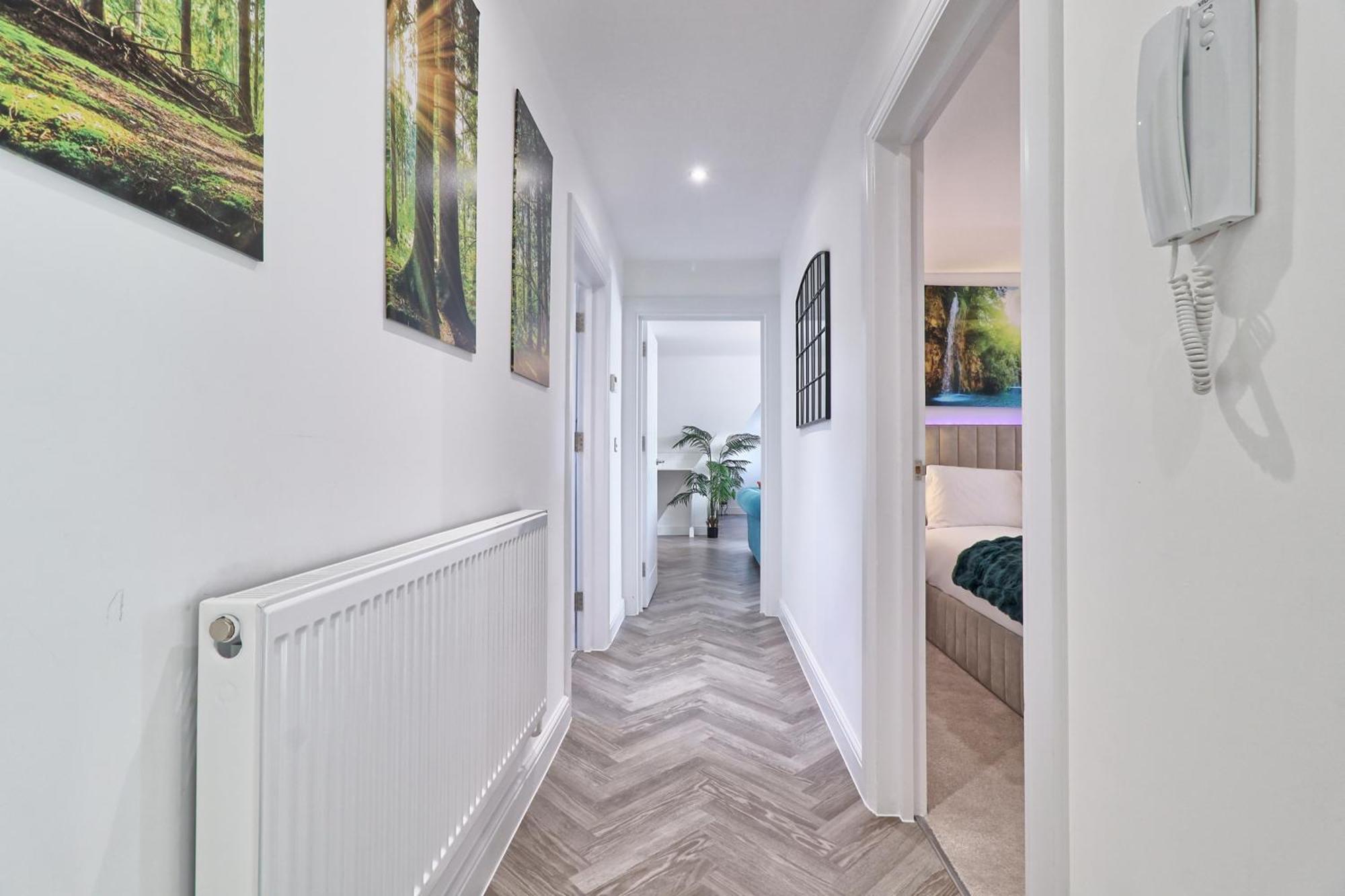 Writtle Massive 4 Bedroom Apartment With Parking In Gorgeous Countryside Location & Short Drive To Chelmsford City Centre Contractors Welcome Εξωτερικό φωτογραφία